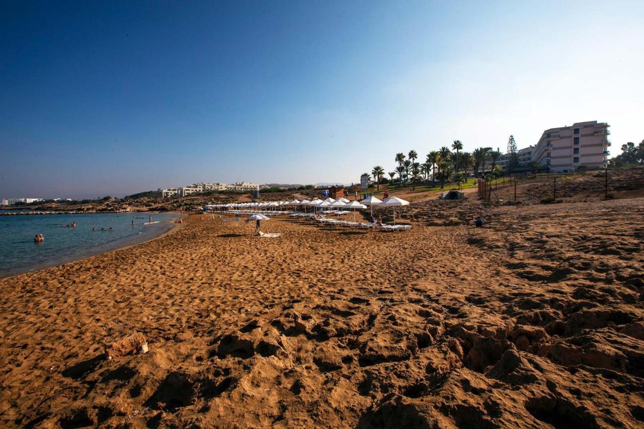 Regina Gardens Lovely Apartment Paphos Exterior foto