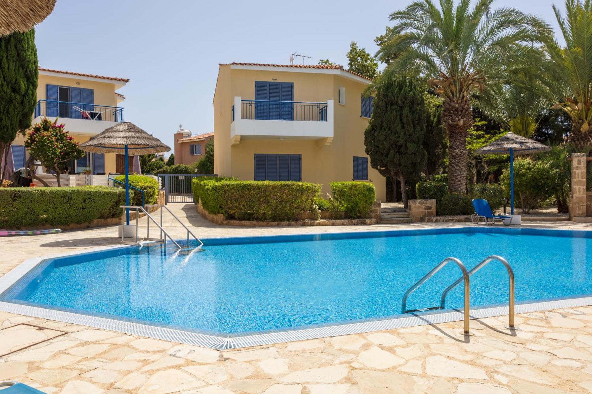 Regina Gardens Lovely Apartment Paphos Exterior foto